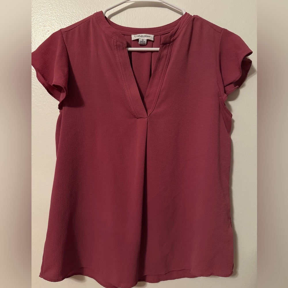 Calvin Klein Women's Blouse in Deep Pink